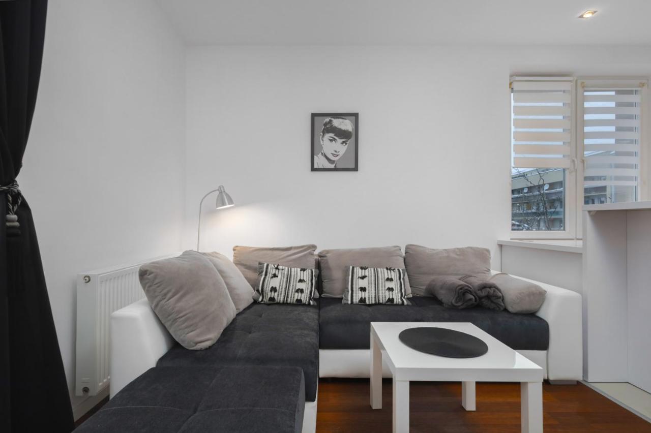 Black&White Hotel Krakow Ngoại thất bức ảnh